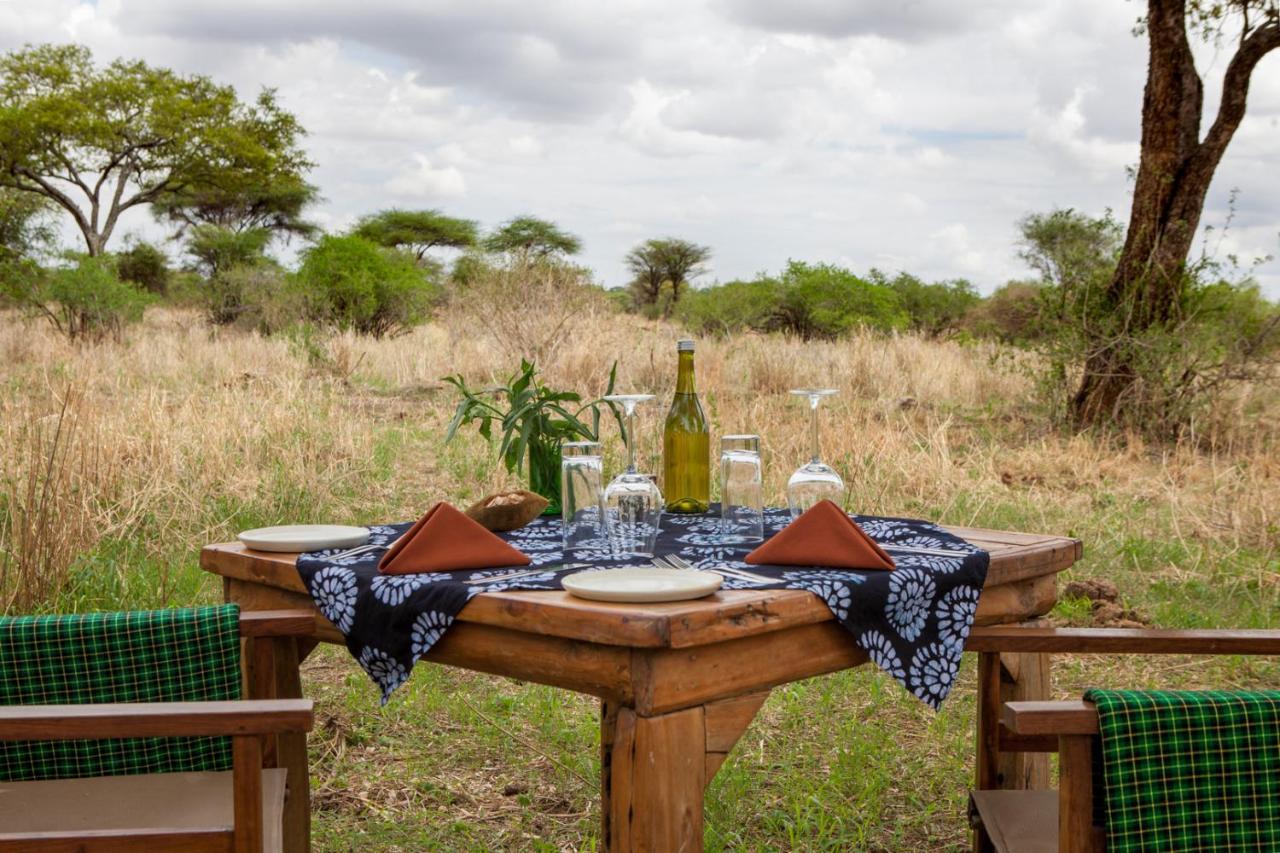 Baobab Tented Camp Kwa Kuchinia Exterior photo