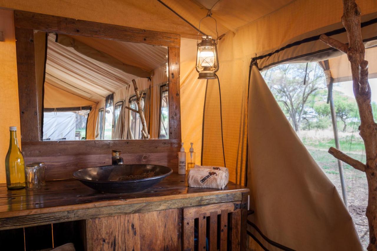 Baobab Tented Camp Kwa Kuchinia Exterior photo